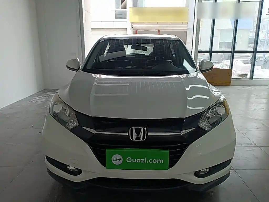 Honda Vezel 2016