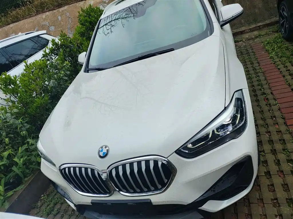 BMW X1 2021 — фото 3