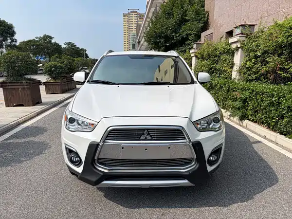 Mitsubishi Jinxuan ASX 2016