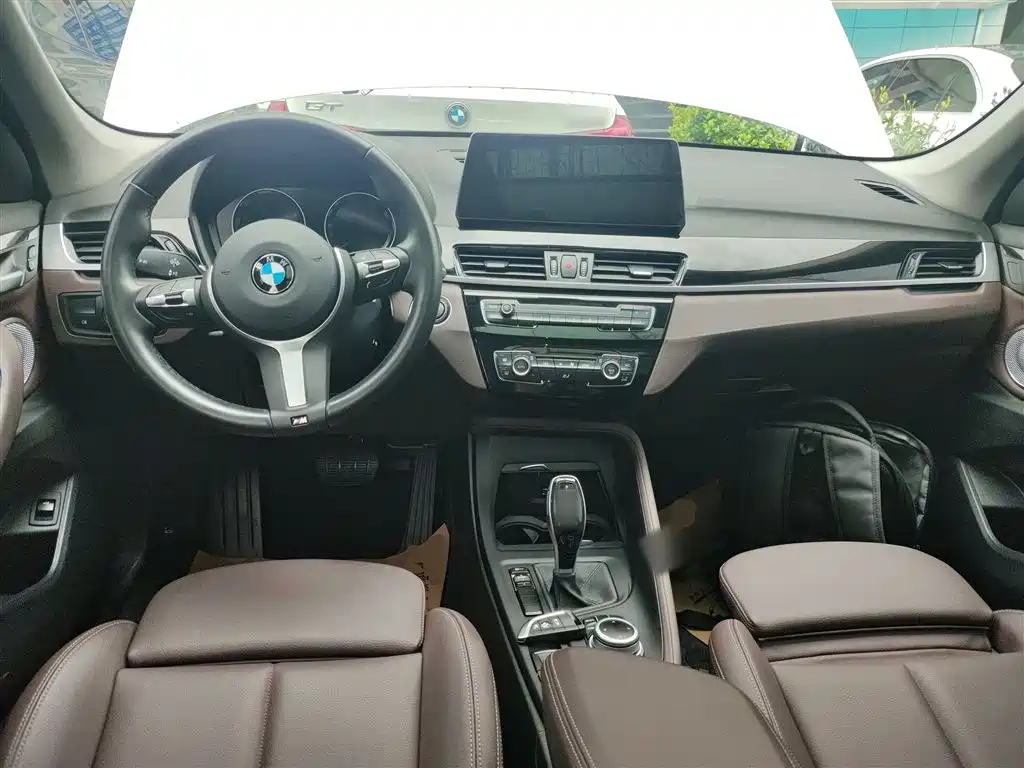 BMW X1 2021 — фото 10