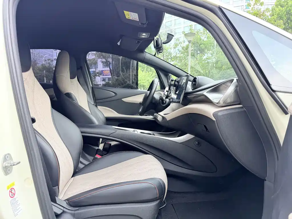 BYD Dolphin 2023 — фото 16
