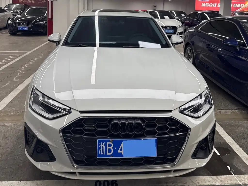 Audi A4L 2020