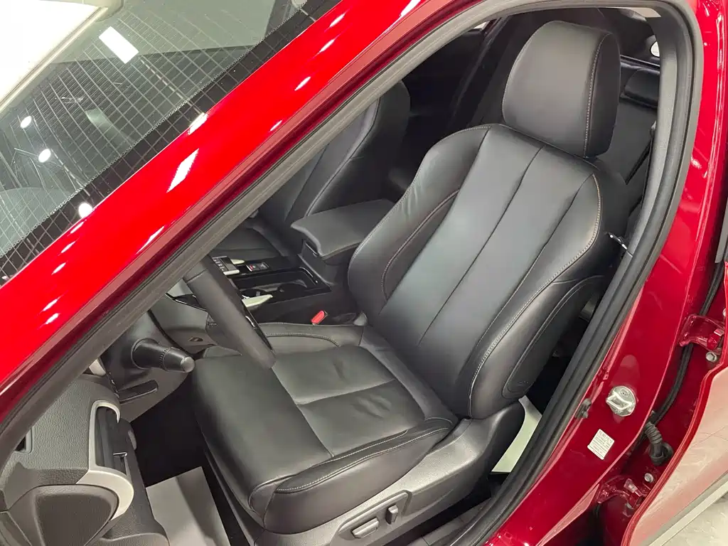 Mitsubishi Eclipse Cross 2020 — фото 15