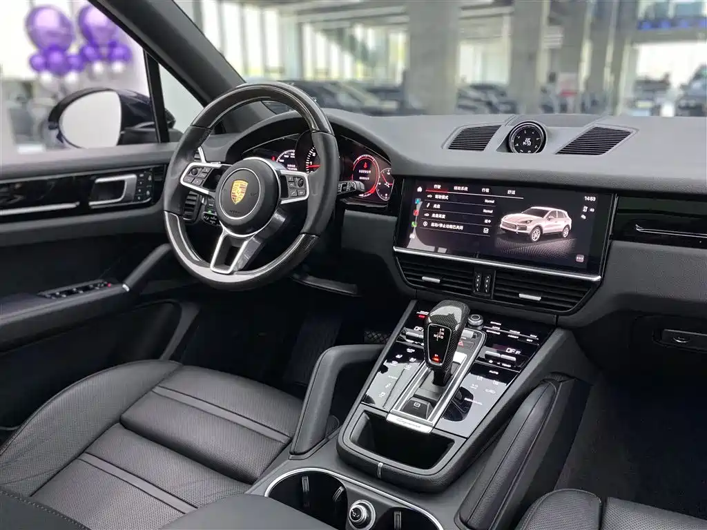 Porsche Cayenne 2022 — фото 15