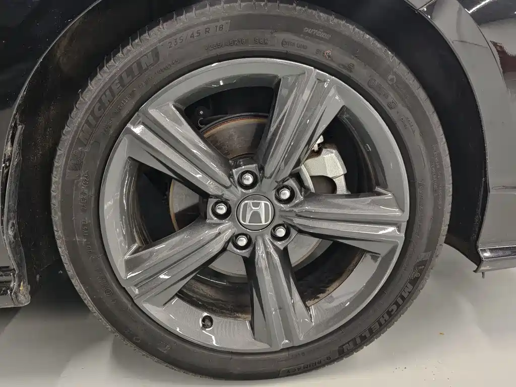 Honda Inspire 2024