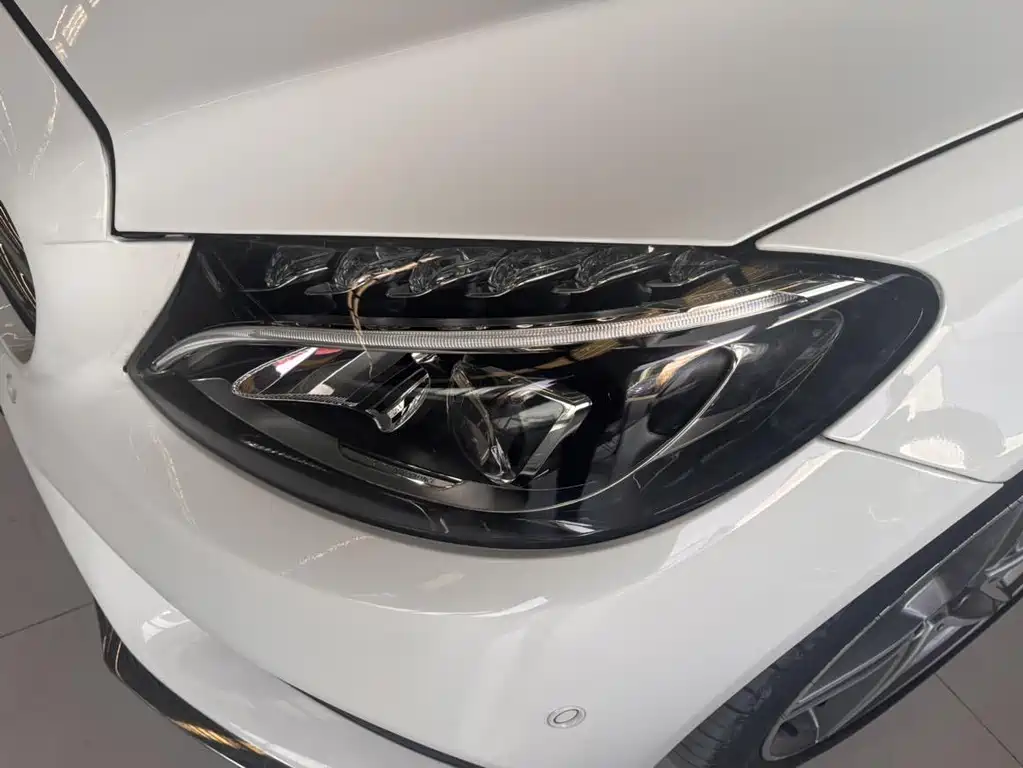 Mercedes-Benz C-Class 2017