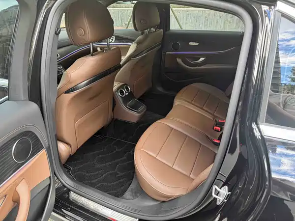 Mercedes-Benz E-Class 2023