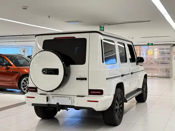 Mercedes-Benz G-Class 2023