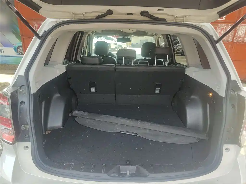 Subaru Forester 2016 — фото 19