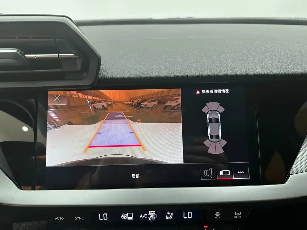 Audi A3 2022 — фото 15