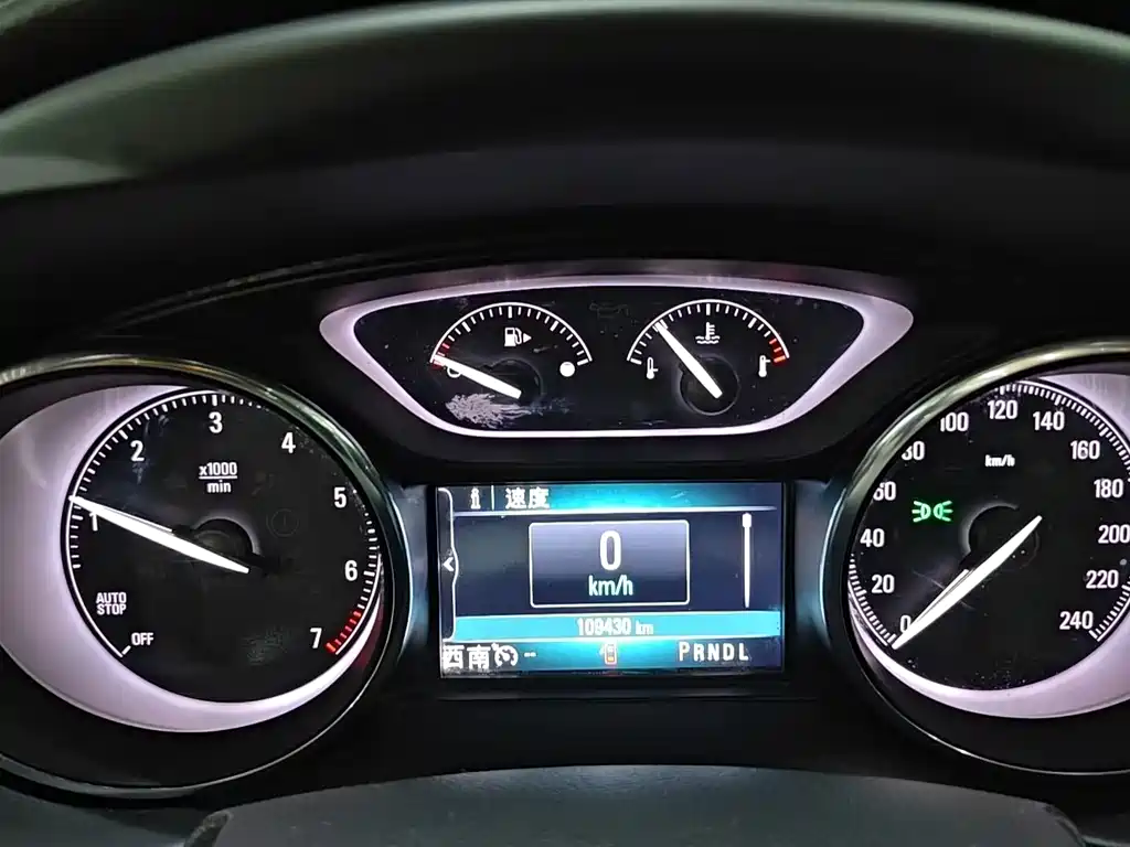 Buick Envision Plus 2021 — фото 17