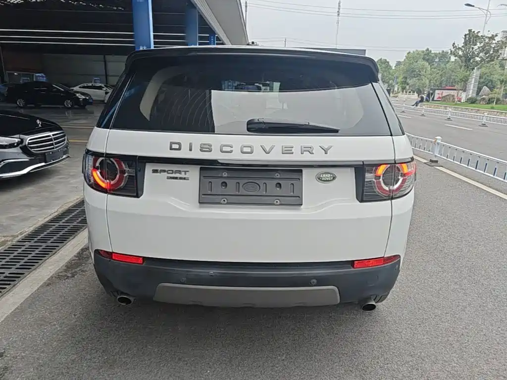 Land Rover Discovery Sport 2016