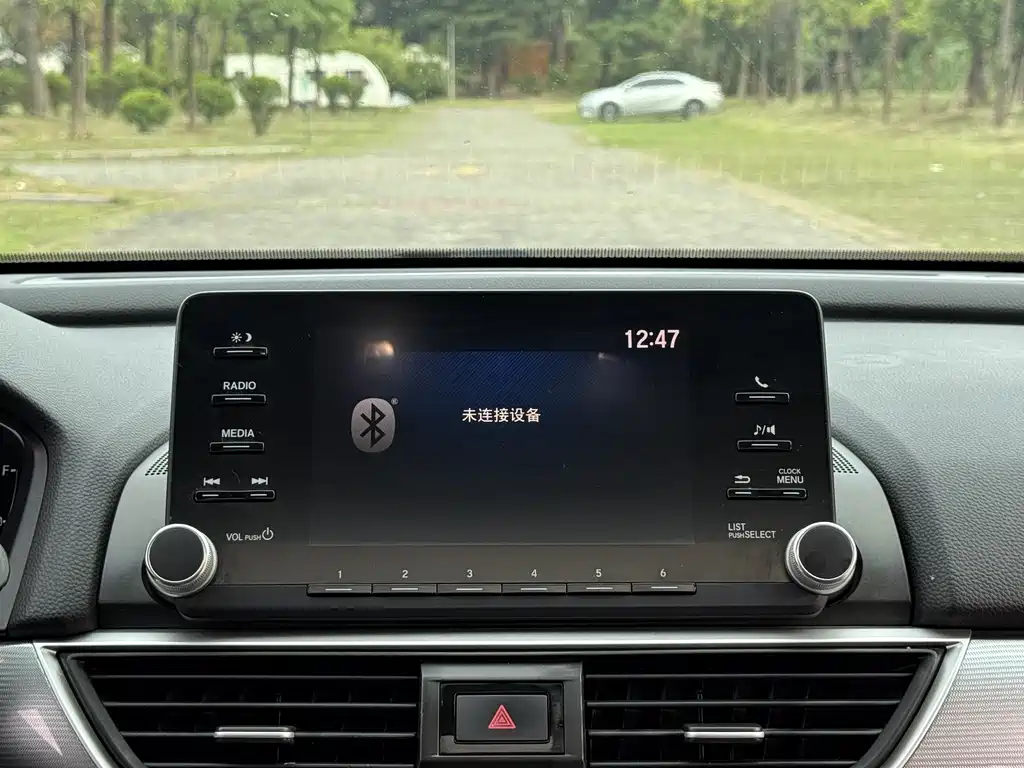 Honda Accord 2018 — фото 20