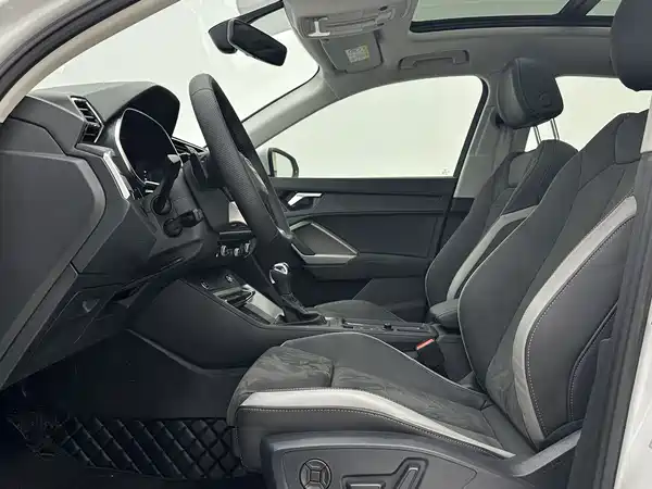 Audi Q3 2023