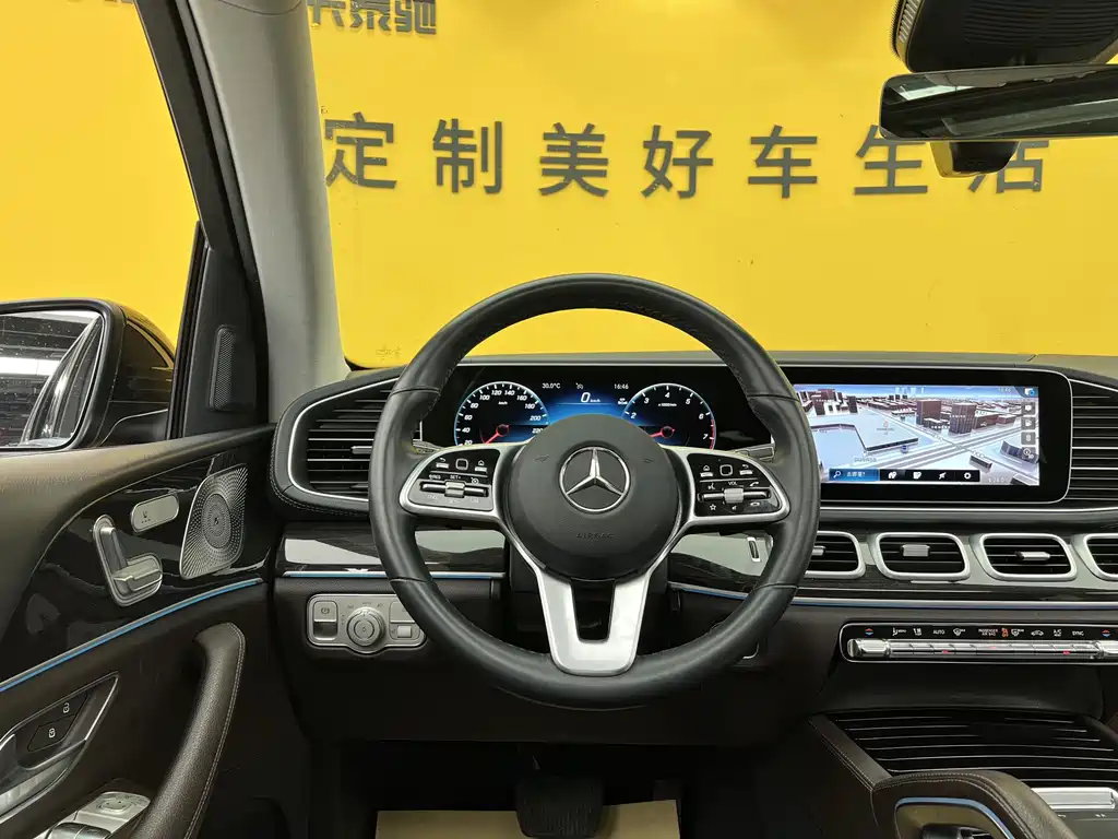 Mercedes-Benz GLE 2023 — фото 12