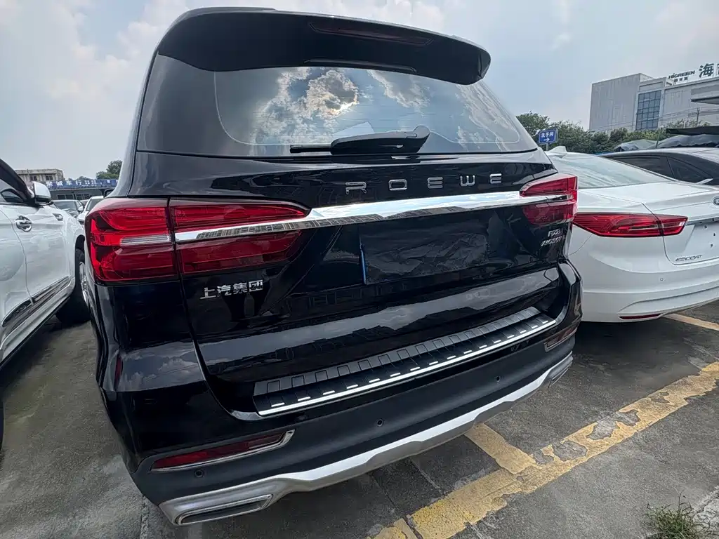 Roewe RX8 2018 — фото 17