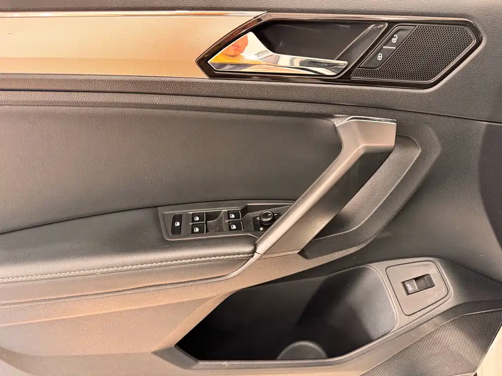 Volkswagen Tiguan L 2019 — фото 7