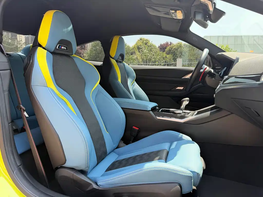 BMW M4 2023 — фото 11