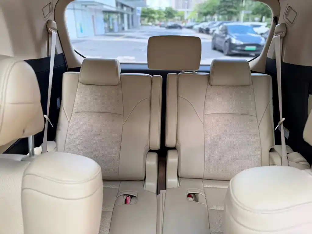 Toyota Alphard 2019