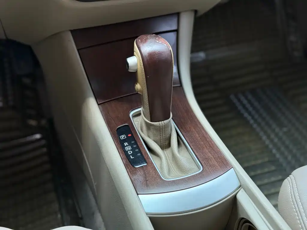 Nissan Sylphy 2008 — фото 13