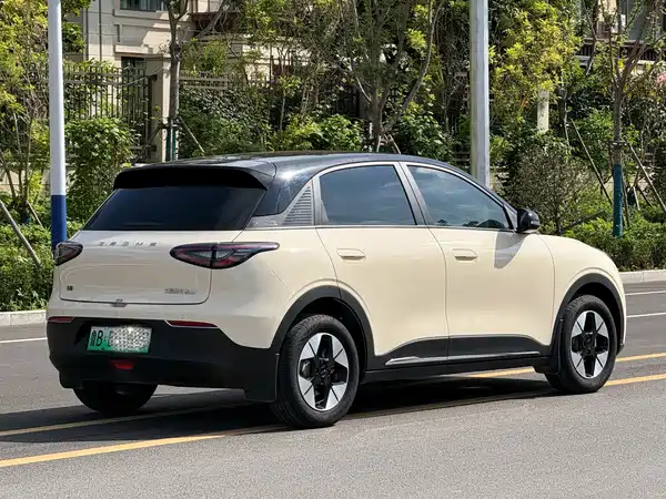 Geely Galaxy Starwish 2025