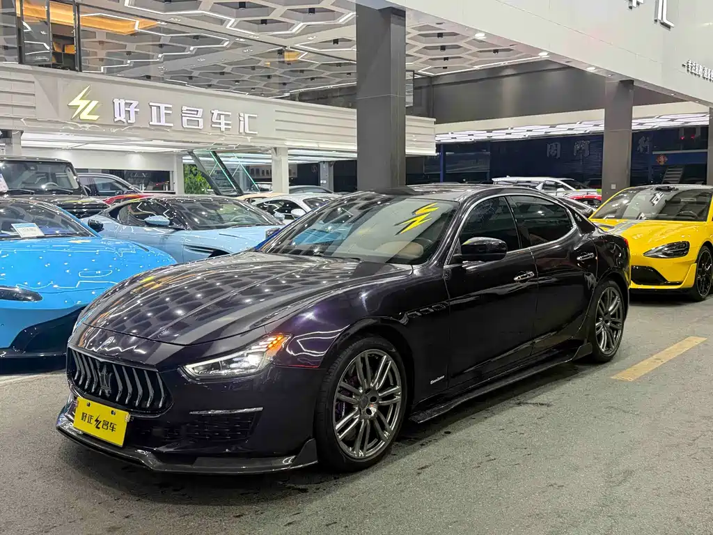 Maserati Ghibli 2020 — фото 1
