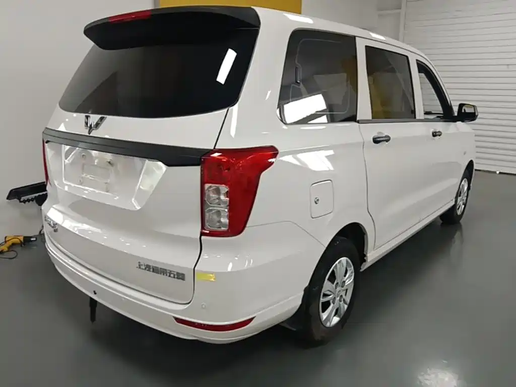 Wuling Hongguang 2023