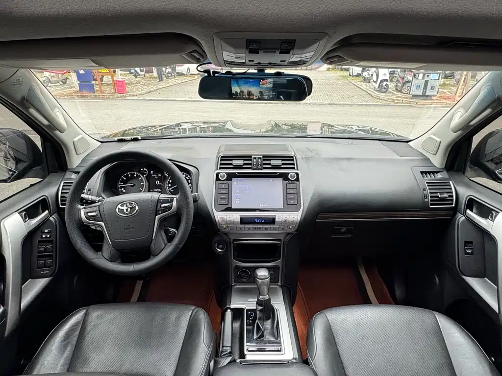 Toyota Prado 2020