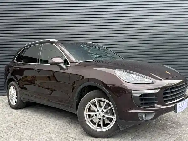 Porsche Cayenne 2016