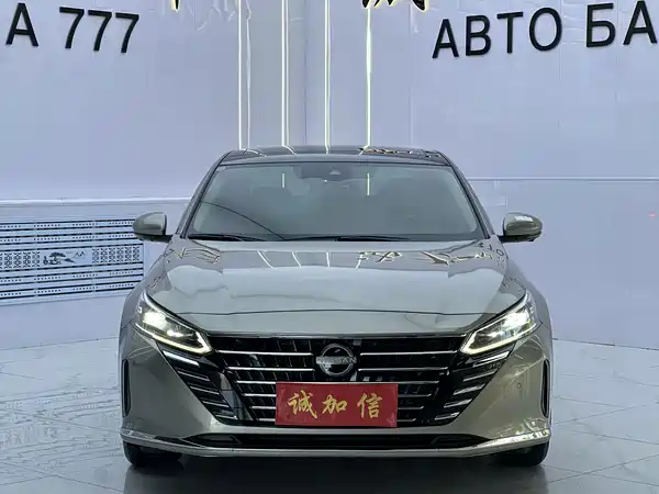 Nissan Teana 2023