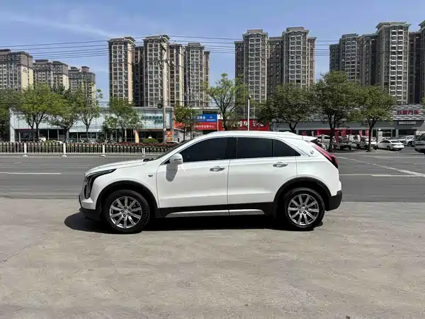 Cadillac XT4 2021