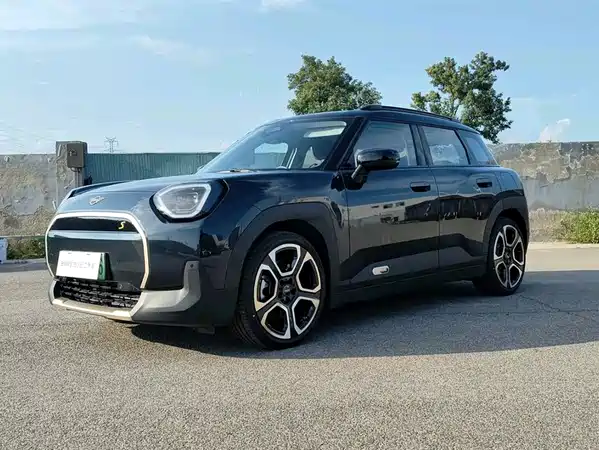 MINI Aceman 2026