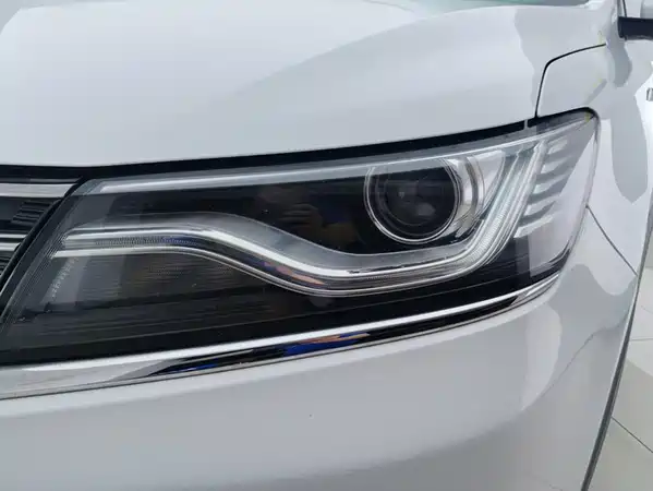 Roewe RX5 2018