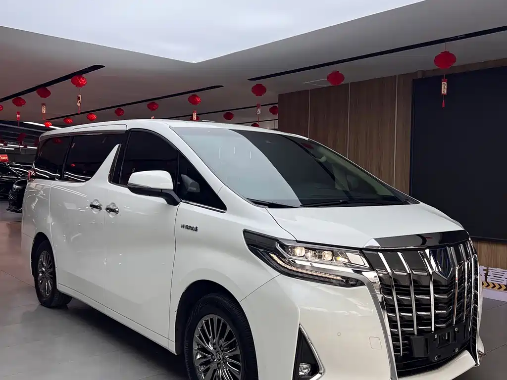 Toyota Alphard 2022 — фото 2