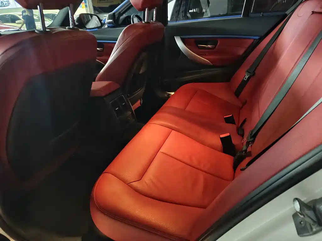 BMW 3 Series 2019