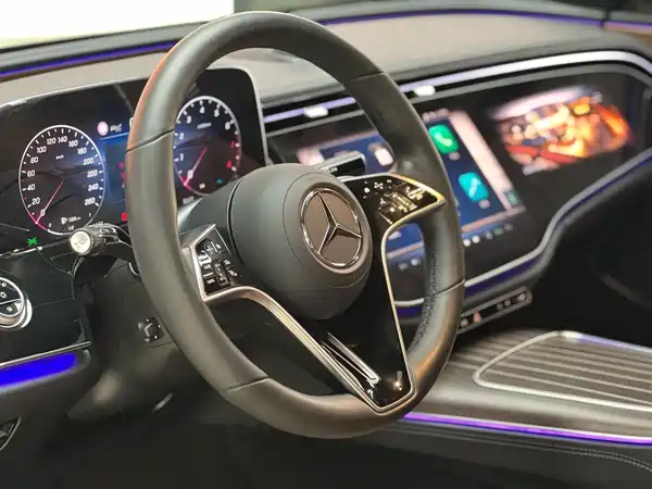 Mercedes-Benz E-Class 2024