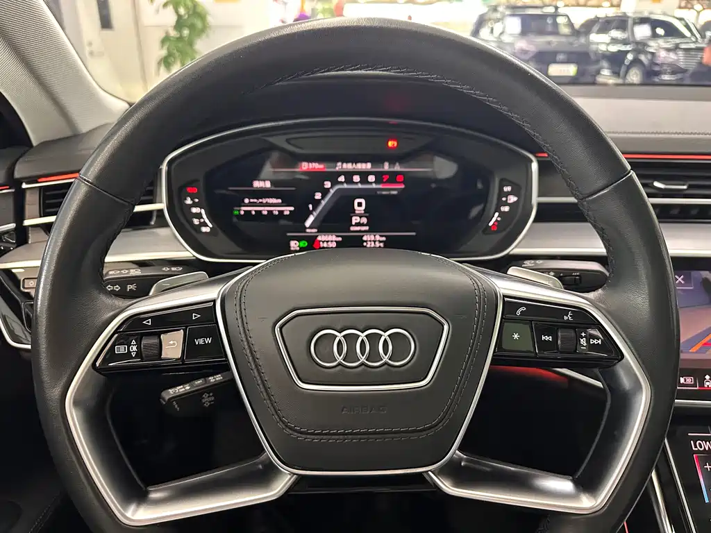 Audi A8 2023 — фото 11
