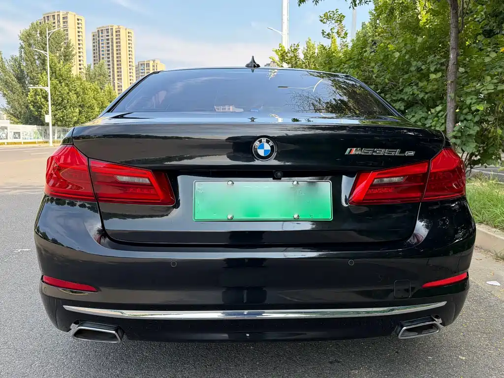 BMW 5 Series New Energy 2020 — фото 24