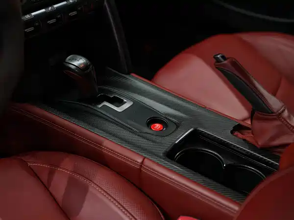 Nissan GT-R 2014