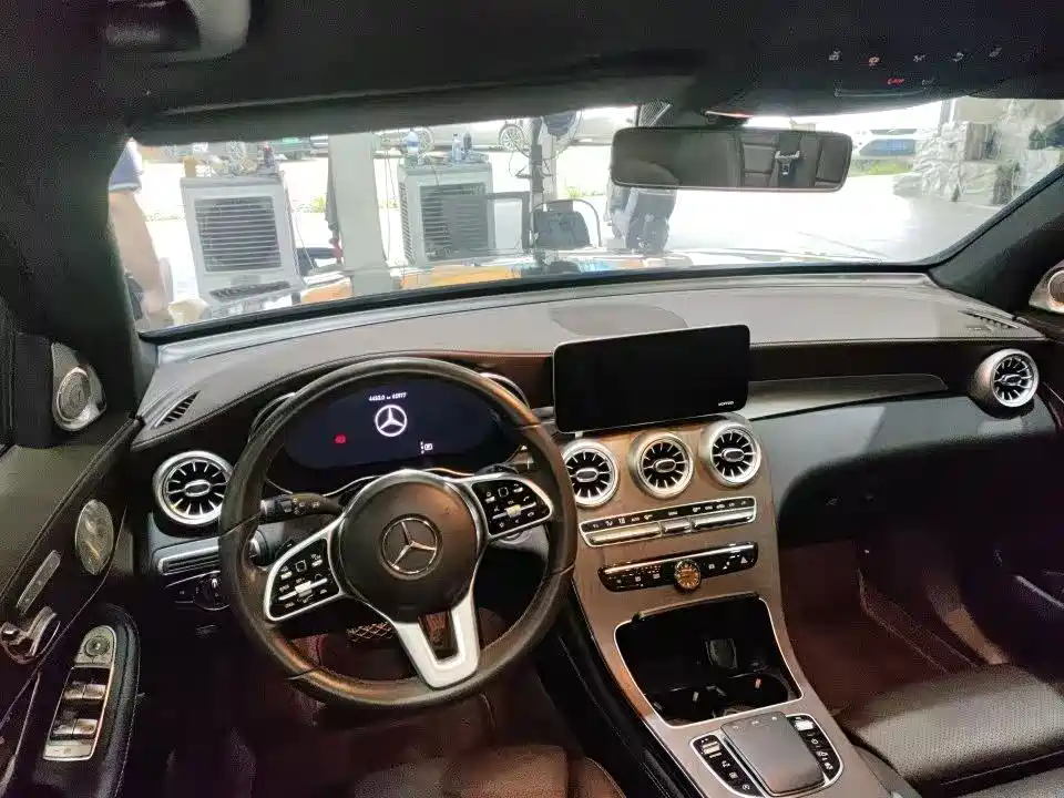 Mercedes-Benz GLC 2020