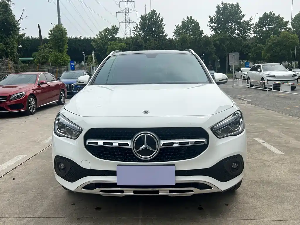 Mercedes-Benz GLA 2021 — фото 2