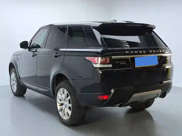 Land Rover Range Rover Sport 2015