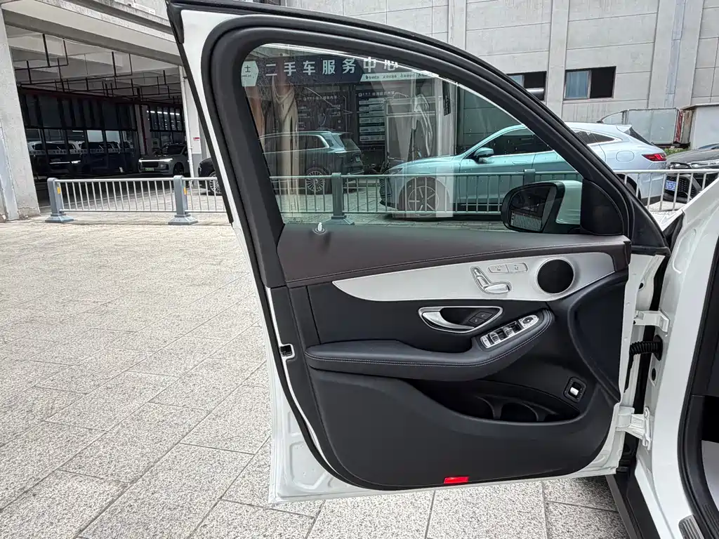 Mercedes-Benz GLC 2022