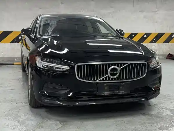 Volvo S90 2017