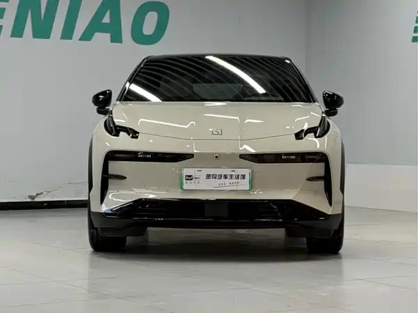 Zeekr X 2024