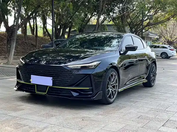 Changan UNI-V 2022