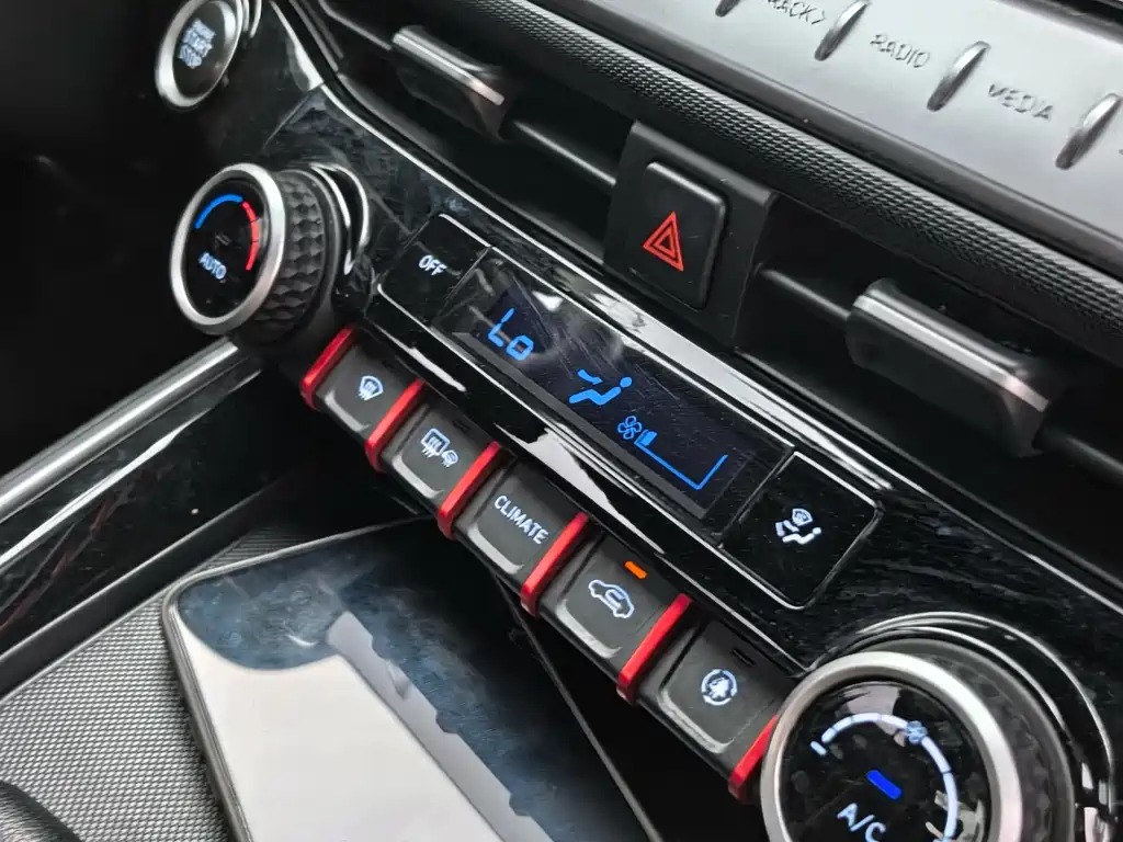 Hyundai Fista 2023 — фото 10