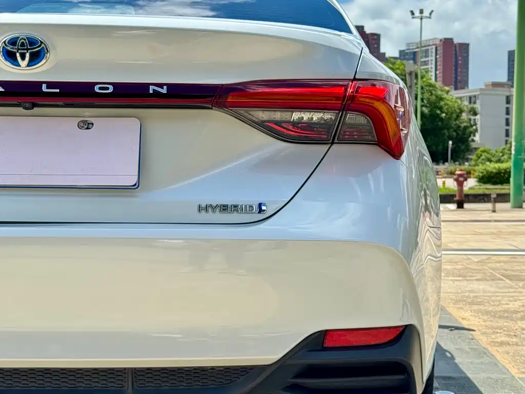 Toyota Avalon 2022 — фото 14