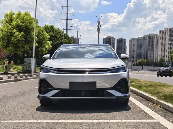 Geely Galaxy A7 EM 2025