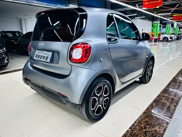 smart fortwo 2019